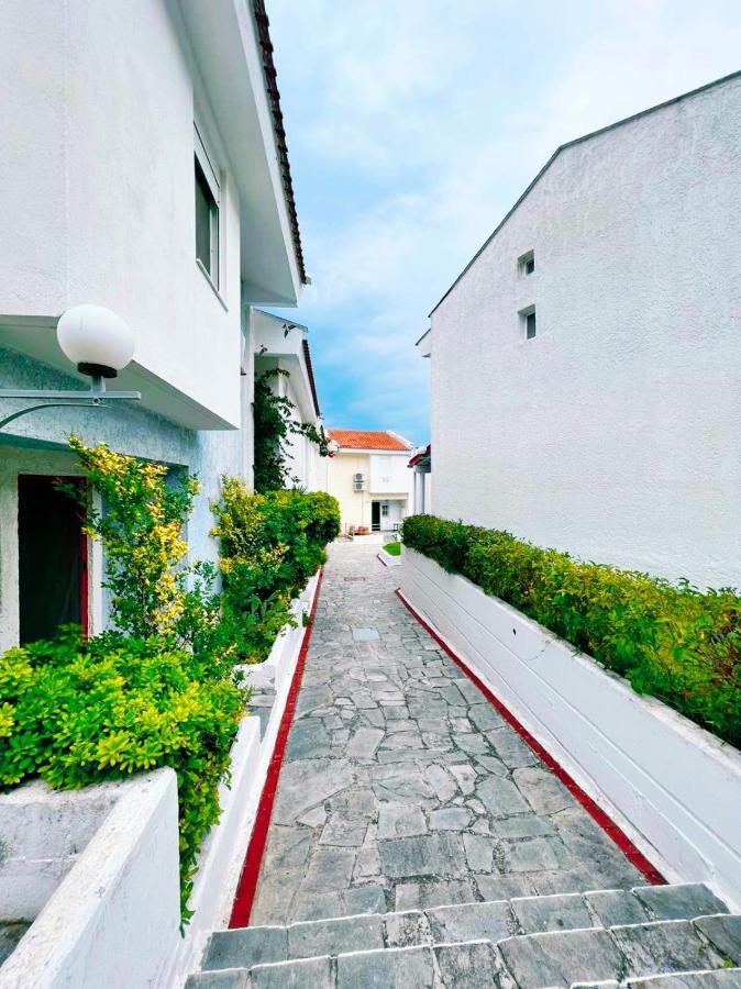 Heaven'S Door- Siviri Maisonette Bagian luar foto
